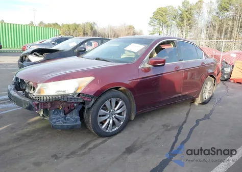 2011 Honda Accord 2.4 Ex-L z USA, uszkodzony, nr VIN 1HGCP2F87BA154575